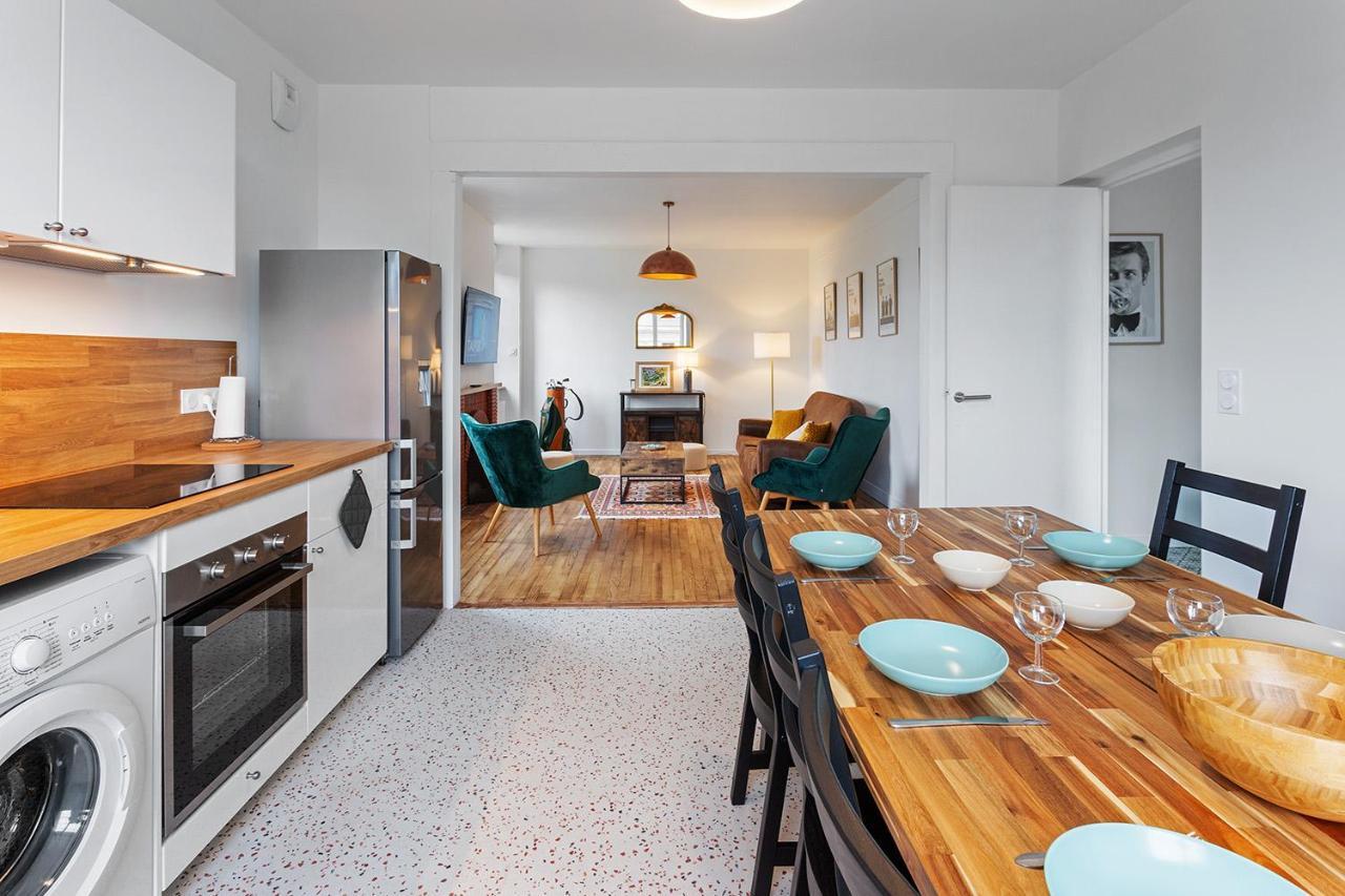 Апартаменти Loft British Au Pied Du Mont ! Понторсон Екстер'єр фото