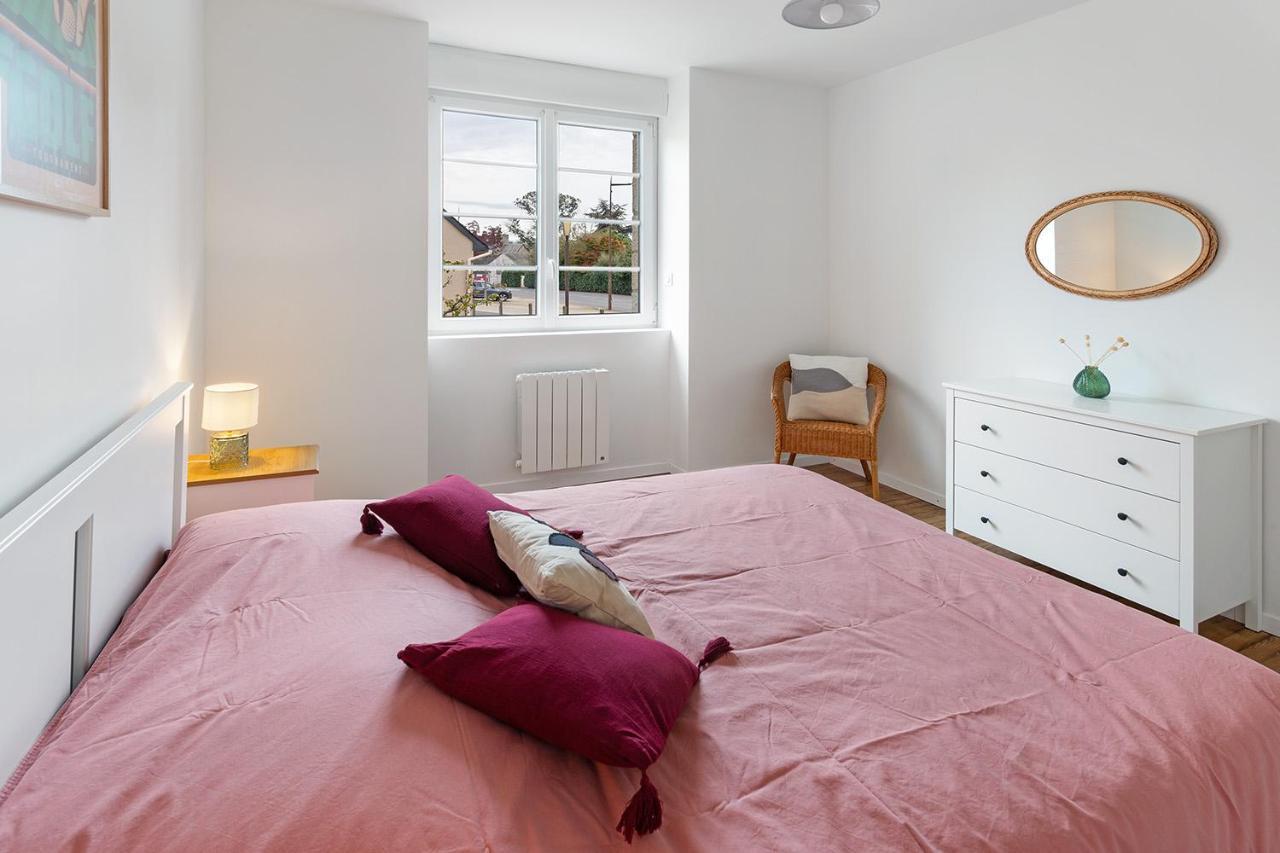 Апартаменти Loft British Au Pied Du Mont ! Понторсон Екстер'єр фото